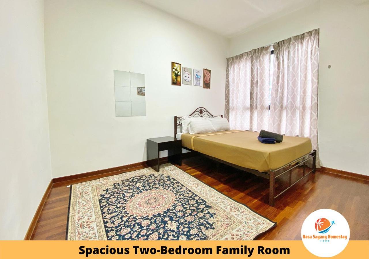 Rasa Sayang Homestay @ I-Soho, I-City Шах-Алам Экстерьер фото